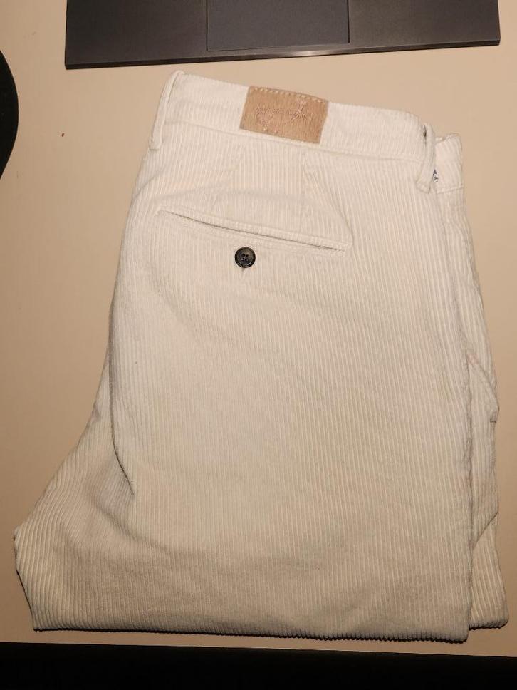 Prachtige beige corduroy Jacob Cohen Bobby - maat 35, Kleding | Heren, Broeken en Pantalons, Zo goed als nieuw, Overige maten