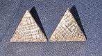 BOUCLES D'OREILLES TRIANGLE PLAQUÉ OR, Bijoux, Sacs & Beauté, Boucles d'oreilles, Enlèvement ou Envoi, Or, Or, Neuf
