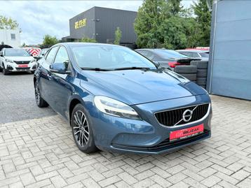Volvo V40 2.0i 2019 Dealer onderhouden 1j garantie xenon/led beschikbaar voor biedingen