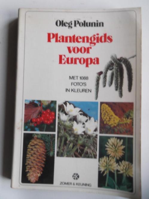 Plantengids voor Europa, Boeken, Natuur, Bloemen, Planten en Bomen, Ophalen of Verzenden
