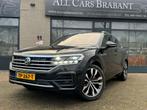 Volkswagen touareg 3.0 R line / 287 pk / alle opties /, Auto's, Volkswagen, Automaat, Zwart, Leder, Particulier