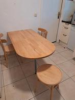 Eettafel keuken met stoelen in hout voor tegen wand, Huis en Inrichting, Ophalen