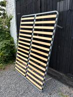 Lattenbodem op poten 2m x 1,4m, Ophalen, Zo goed als nieuw