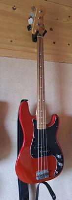Fender Precision Bass STD - Pau Ferro Fingerboard, Muziek en Instrumenten, Snaarinstrumenten | Gitaren | Bas, Ophalen, Zo goed als nieuw