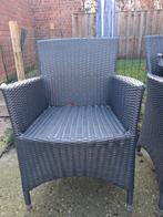 4 tuinstoelen, Enlèvement