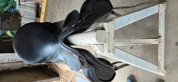 Kentaur Elektra 17.5" dressuurzadel, Dieren en Toebehoren, Paarden en Pony's | Zadels, Gebruikt, Dressuur, Ophalen