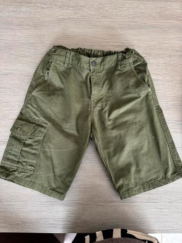 Scoutsbroek short maat 32 (15 à 16 jaar) beschikbaar voor biedingen