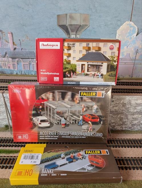 Auhagen Faller Plastik kit 3 delige set ( No NMBS SNCB CFL ), Hobby en Vrije tijd, Modeltreinen | Overige schalen, Zo goed als nieuw