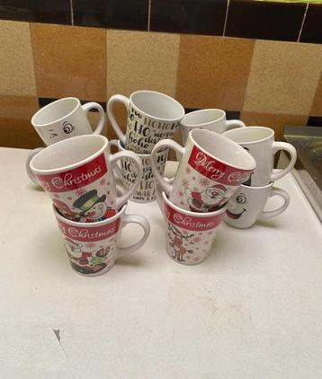 Lot de 12 mugs neufs