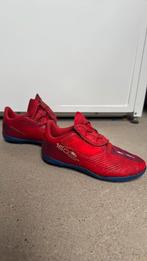 Voetbalschoenen kipsta maat 31, Kinderen en Baby's, Kinderkleding | Schoenen en Sokken, Ophalen, Gebruikt