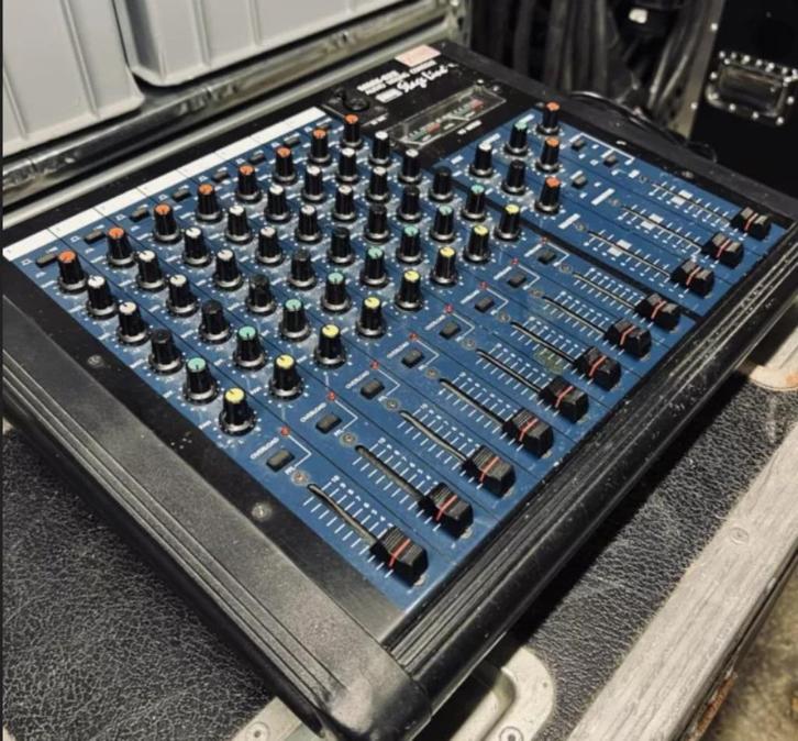 Stage Line MMX-822 mengpaneel, Muziek en Instrumenten, Mengpanelen, Zo goed als nieuw, 5 tot 10 kanalen, Microfooningang, Ophalen of Verzenden