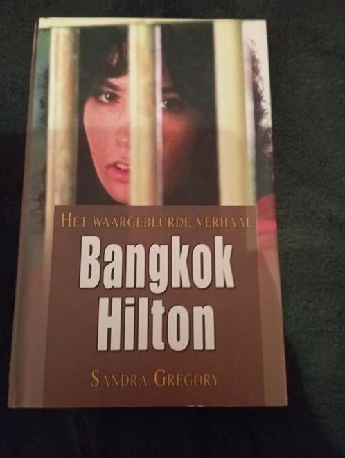 bangkok hilton - Sandra Gregory, Boeken, Romans, Zo goed als nieuw, Ophalen of Verzenden