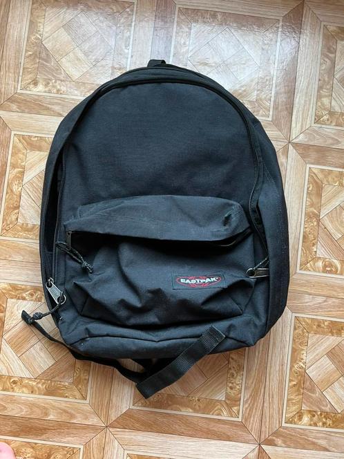 Eastpak- schooltas- unisex- as good as new., Handtassen en Accessoires, Tassen | Rugtassen, Zo goed als nieuw, Eastpak, Ophalen