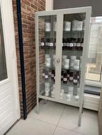 Prachtige dokterskast medicijnkast apothekerspotten apotheek, Ophalen