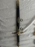 Poignard décoratif avec fourreau — noir et doré, Enlèvement, Neuf