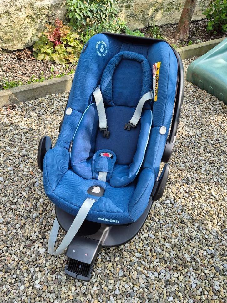 Maxi Cosi Pebble Pro + FamilyFix, Kinderen en Baby's, Autostoeltjes, Zo goed als nieuw, Maxi-Cosi, 0 t/m 13 kg, Autogordel of Isofix