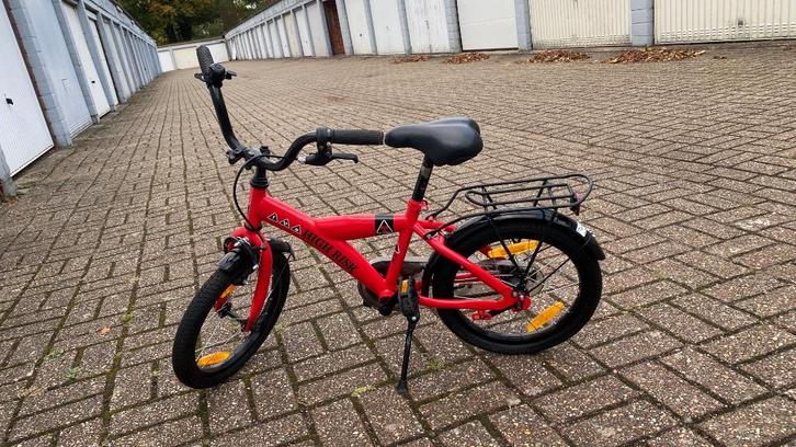 Kinderfiets 16” — rood, goede staat, Fietsen en Brommers, Fietsen | Kinderfietsjes, Zo goed als nieuw, 16 tot 20 inch, Ophalen