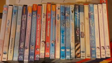 22 dvd's voor kinderen, studio 100, disney, dora,... beschikbaar voor biedingen