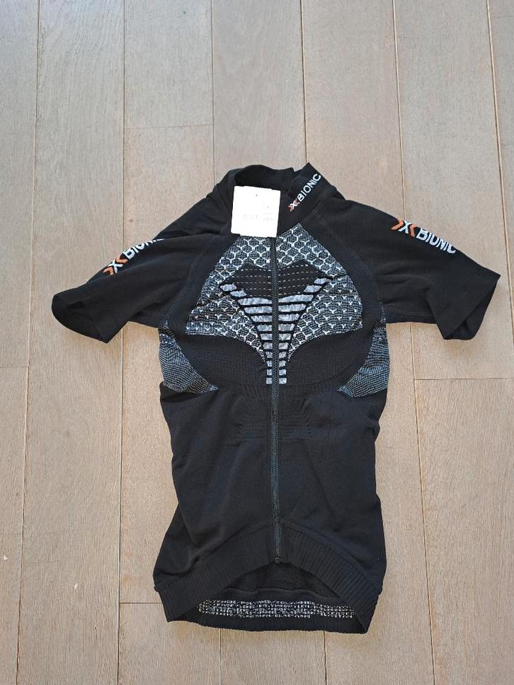 Maillot de cyclisme X-Bionic Twyce - noir/blanc TAILLE S, Vélos & Vélomoteurs, Accessoires vélo | Vêtements de cyclisme, Neuf