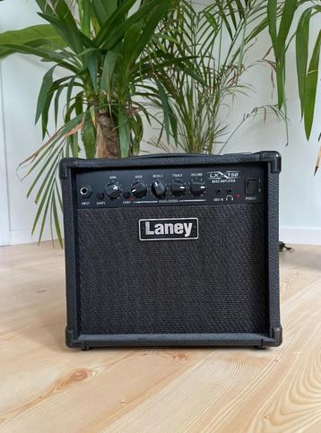Ampli Basse Laney LX15B - 15W + Câble Jack Inclus beschikbaar voor biedingen