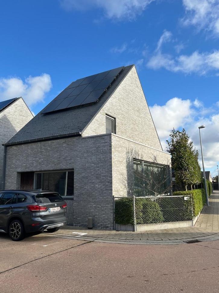 Te koop gezinswoning, Immo, Huizen en Appartementen te koop, Oostende, 200 tot 500 m², Hoekwoning, Verkoop zonder makelaar, A
