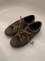 Khaki groene schoenen, Kleding | Dames, Schoenen, Ophalen of Verzenden, Zo goed als nieuw, Sneakers, Groen