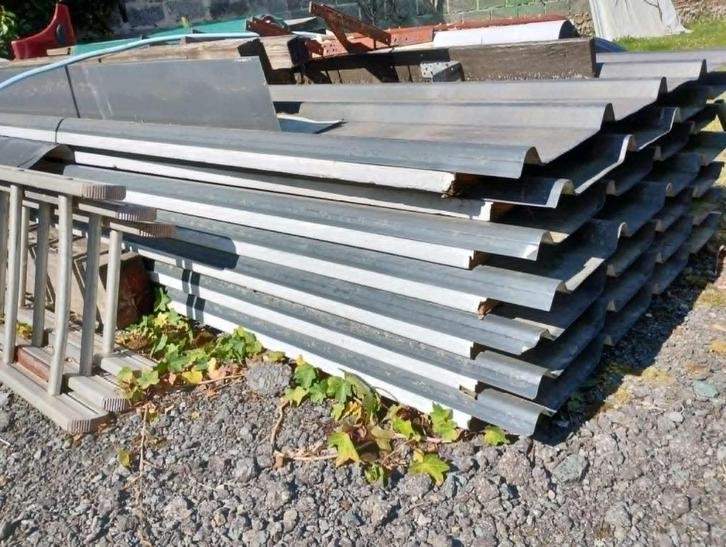 dakpanelen, Doe-het-zelf en Bouw, Dakpannen en Dakbedekking, Gebruikt, Dakplaat of Dakpanplaat, Metaal, Overige kleuren, Ophalen