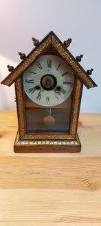 Horloge réveil Ancienne très rare style chapelle, Enlèvement