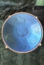 RAV Vast handpan B Kurd + staander, Muziek en Instrumenten, Ophalen, Zo goed als nieuw, Overige soorten