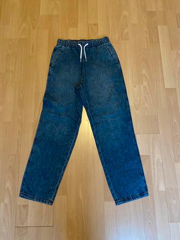 Broek H&M beschikbaar voor biedingen