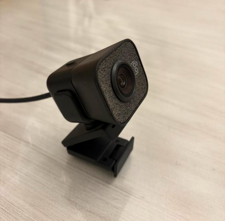 LOGITECH StreamCam-webcam, Computers en Software, Webcams, Nieuw, Bedraad, ChromeOS, MacOS, Windows, Android, iOS, Monitorclip
