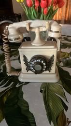 Oude vintage telefoon, Telecommunicatie, Ophalen of Verzenden, Niet werkend, Met draaischijf