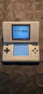 DS-tank, Games en Spelcomputers, Spelcomputers | Nintendo DS, Ophalen of Verzenden, Zo goed als nieuw