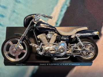 Maisto Harley-Davidson 2002 FXDWG CVO Custom beschikbaar voor biedingen