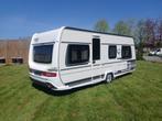 Fendt Saphir 550 !!Met mover!! Grote ijskast !!Bj 2018!!, Caravans en Kamperen, Caravans, Mover, Rondzit, 7 tot 8 meter, Bedrijf