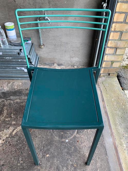 Vintage Piccolo groen metalen gelakte stoel, Antiek en Kunst, Antiek | Meubels | Stoelen en Sofa's, Ophalen