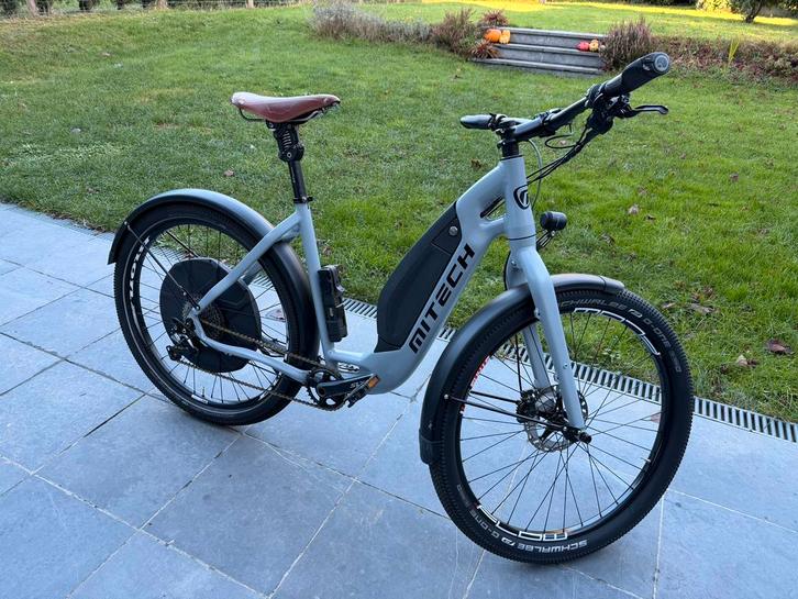Premium e-bike met 557Wh 48V-batterij, Fietsen en Brommers, Elektrische fietsen, Zo goed als nieuw, Ophalen