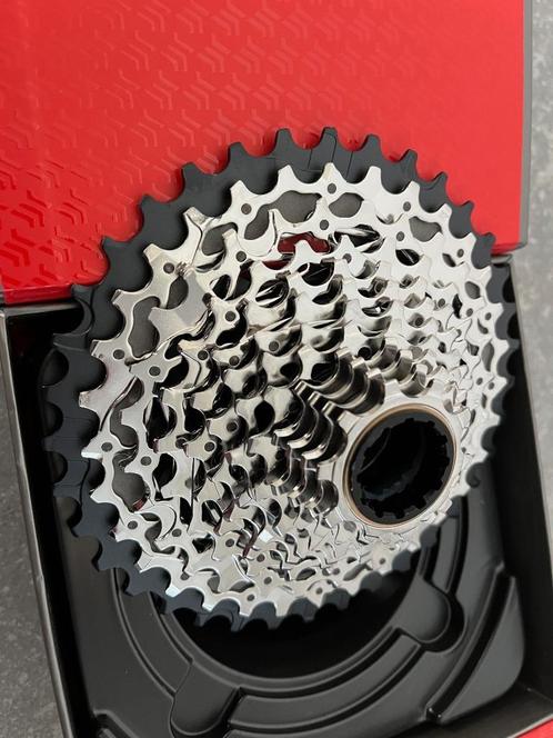 SRAM Force XG-1270 Cassette 12-speed – zilver, Vélos & Vélomoteurs, Vélos Pièces, Neuf, Vélo de course, Enlèvement ou Envoi