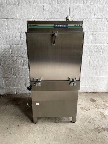 WINTERHALTER Afwasmachine beschikbaar voor biedingen