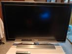 Tv philips ambilight 2007...schermdiagonaal 120 cm .47inch, Audio, Tv en Foto, Ophalen, Zo goed als nieuw, Philips