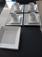 Servies voor 4 personen net als nieuw te koop., Ophalen, Bord(en)