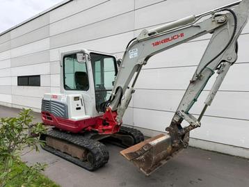 Takeuchi TB235 minigraver in prima staat beschikbaar voor biedingen