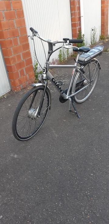 Elektrische heren fiets giant "perfecte staat", Fietsen en Brommers, Ophalen, Giant