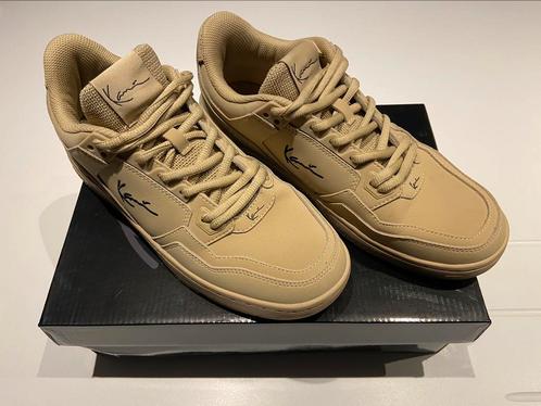 Karl Kani 89 LXRY PRM sneakers - Beige/zwart - maat 43, Kleding | Heren, Schoenen, Zo goed als nieuw, Sneakers, Overige kleuren