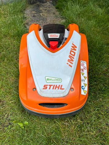 Stihl Grasmaaier Robot RMI422  beschikbaar voor biedingen