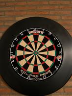 Dartbord, surround en dartmat, Sport en Fitness, Darts, Ophalen, Zo goed als nieuw, Dartbord