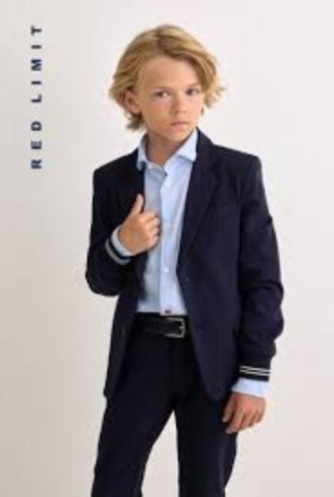 Vest Red Limit  maat 152 communie-lentefeest, Kinderen en Baby's, Kinderkleding | Maat 152, Zo goed als nieuw, Jongen, Trui of Vest