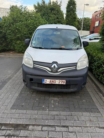 RENAULT KANGOO beschikbaar voor biedingen
