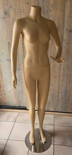 Etalage pas pop, Ophalen