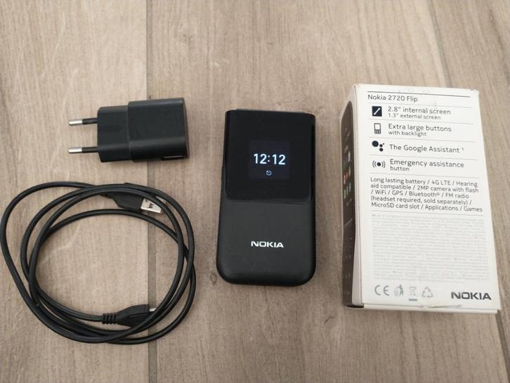 Nokia 2720 Flip GSM telefoon met apps, Telecommunicatie, Mobiele telefoons | Nokia, Gebruikt, Zonder abonnement, Zonder simlock